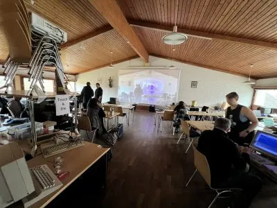 Comparade 2025
